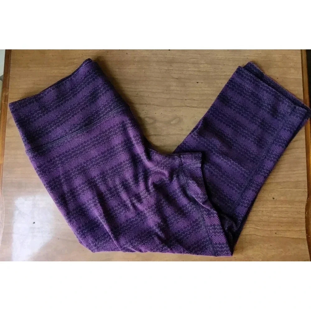Nike Legend Women's Zig Dot Tight Fit Training 3/4 Capri Pants Purple/Black Sz S
